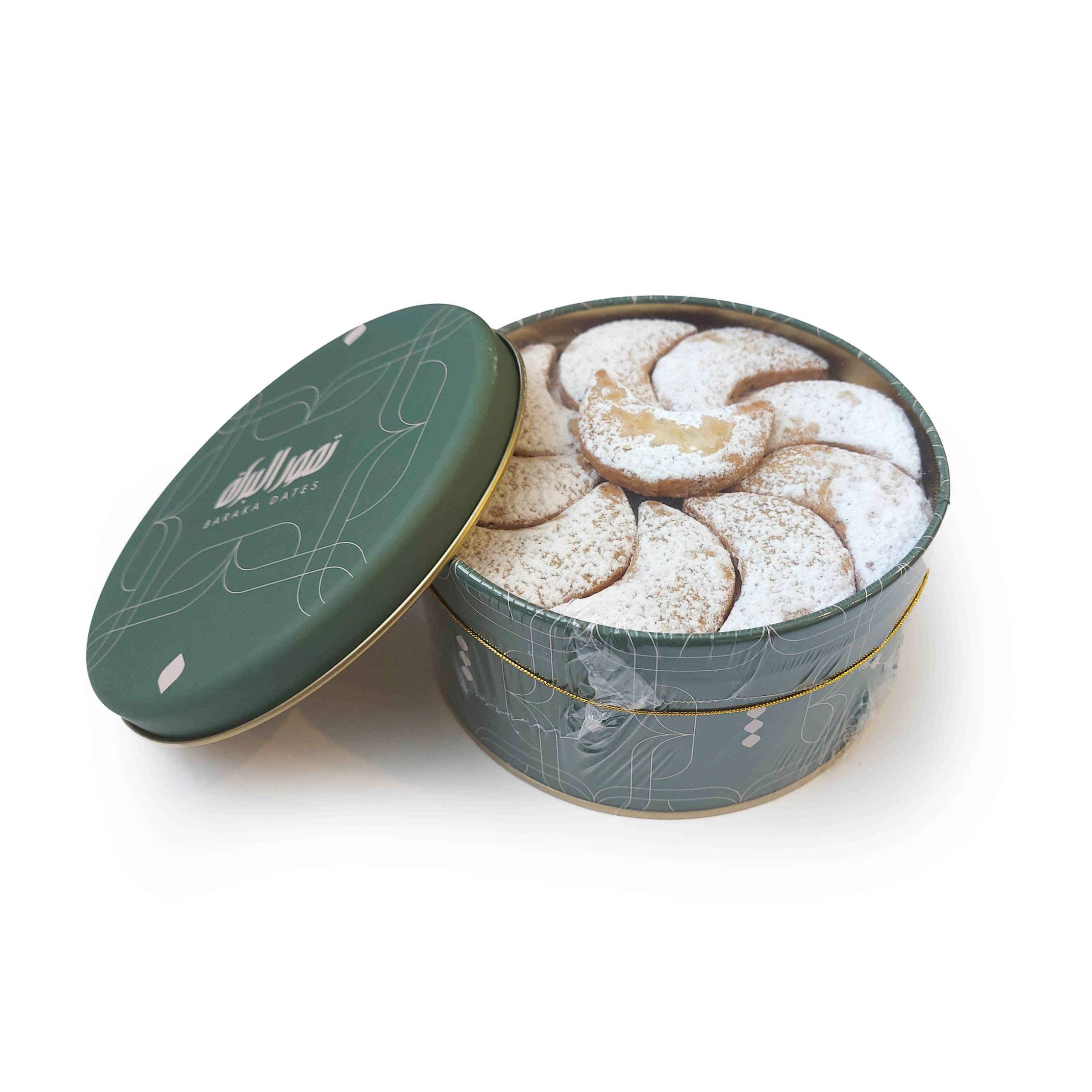 Gifting-Tinbox-Round-Med-Hilaliya-550gm-scaled-2.jpg Hilalya Sugar ( L ) - الصورة 1