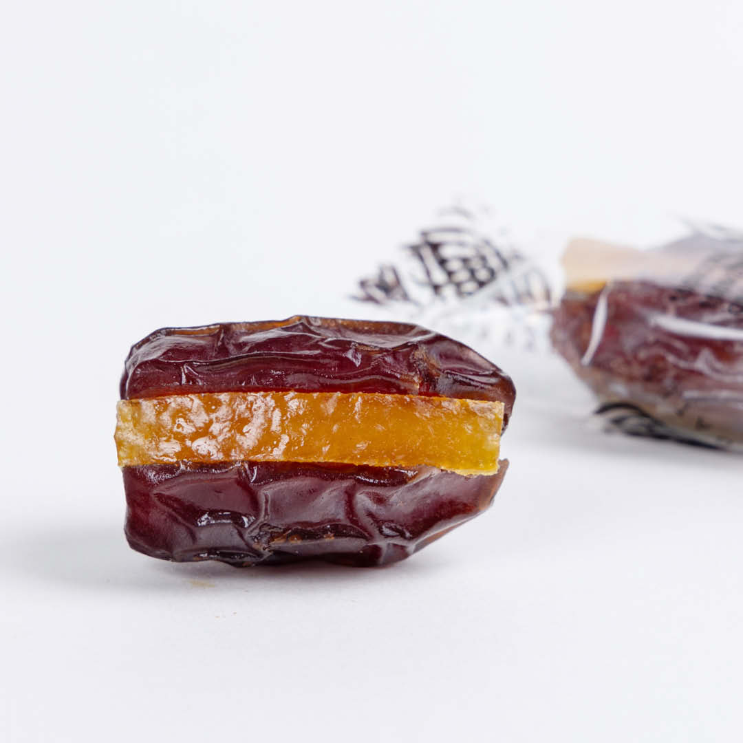 Wrapped-stuffed-dates9-1.jpg Khudri Orange Peel Wrapped - الصورة 1